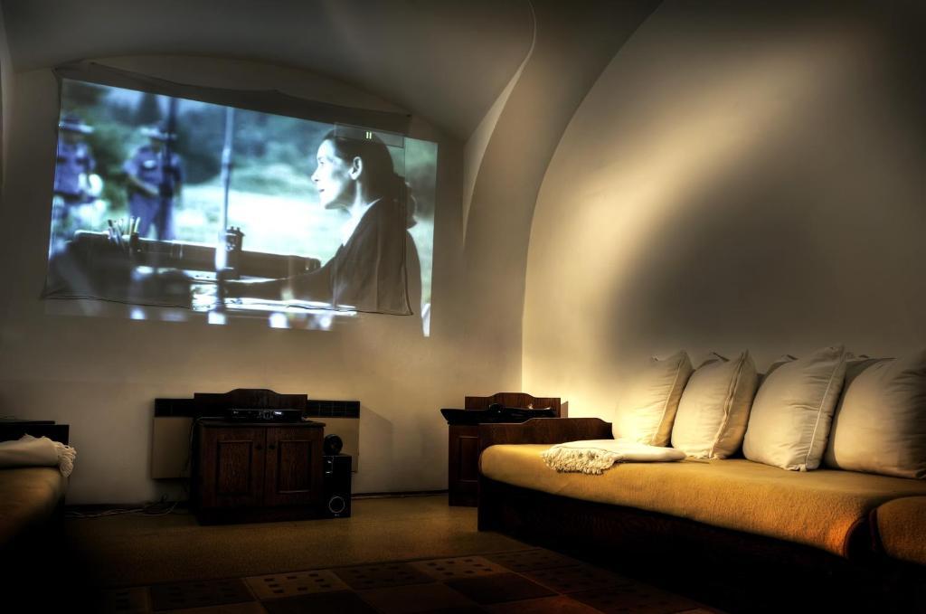 Chateau Hostacov Hotel Luaran gambar