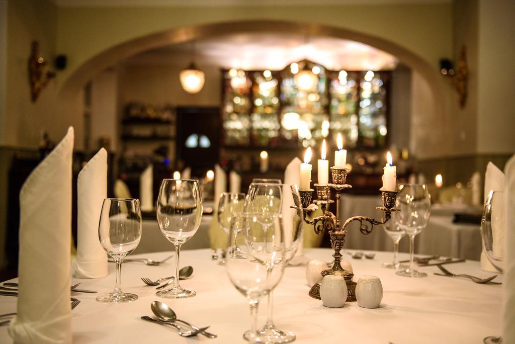 Chateau Hostacov Hotel Luaran gambar