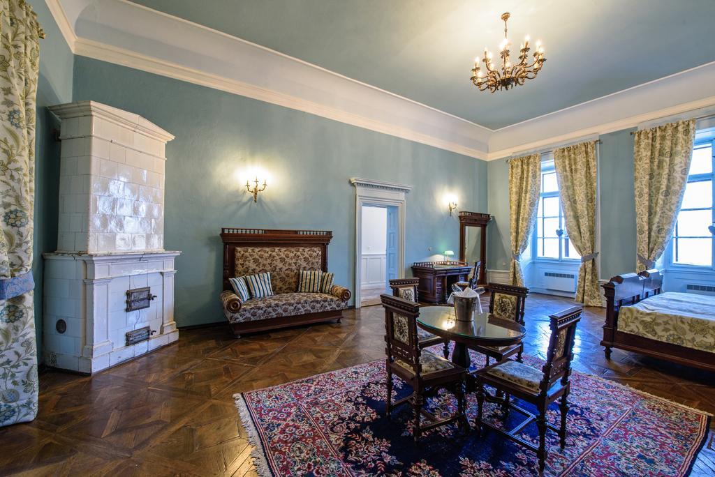 Chateau Hostacov Hotel Bilik gambar