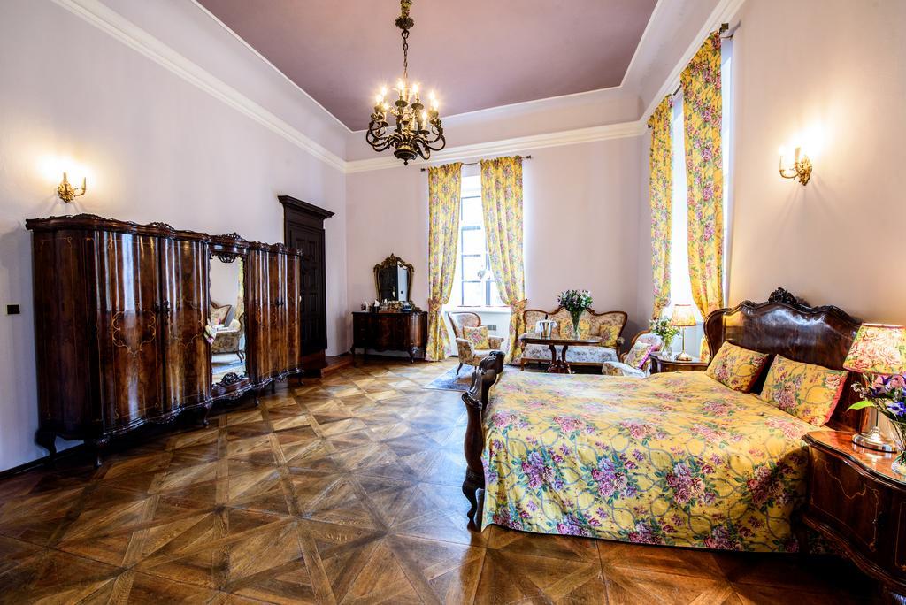Chateau Hostacov Hotel Bilik gambar